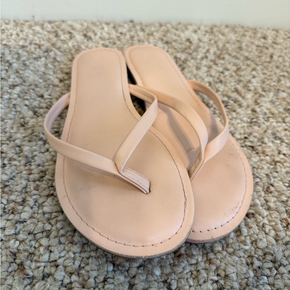 Cream Flip-Flops
